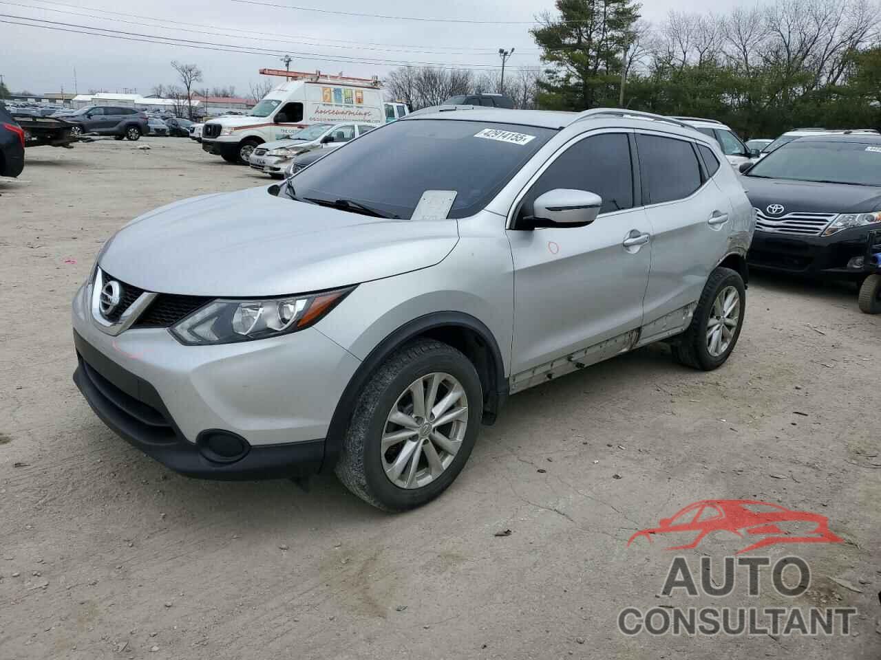 NISSAN ROGUE 2017 - JN1BJ1CP5HW015285