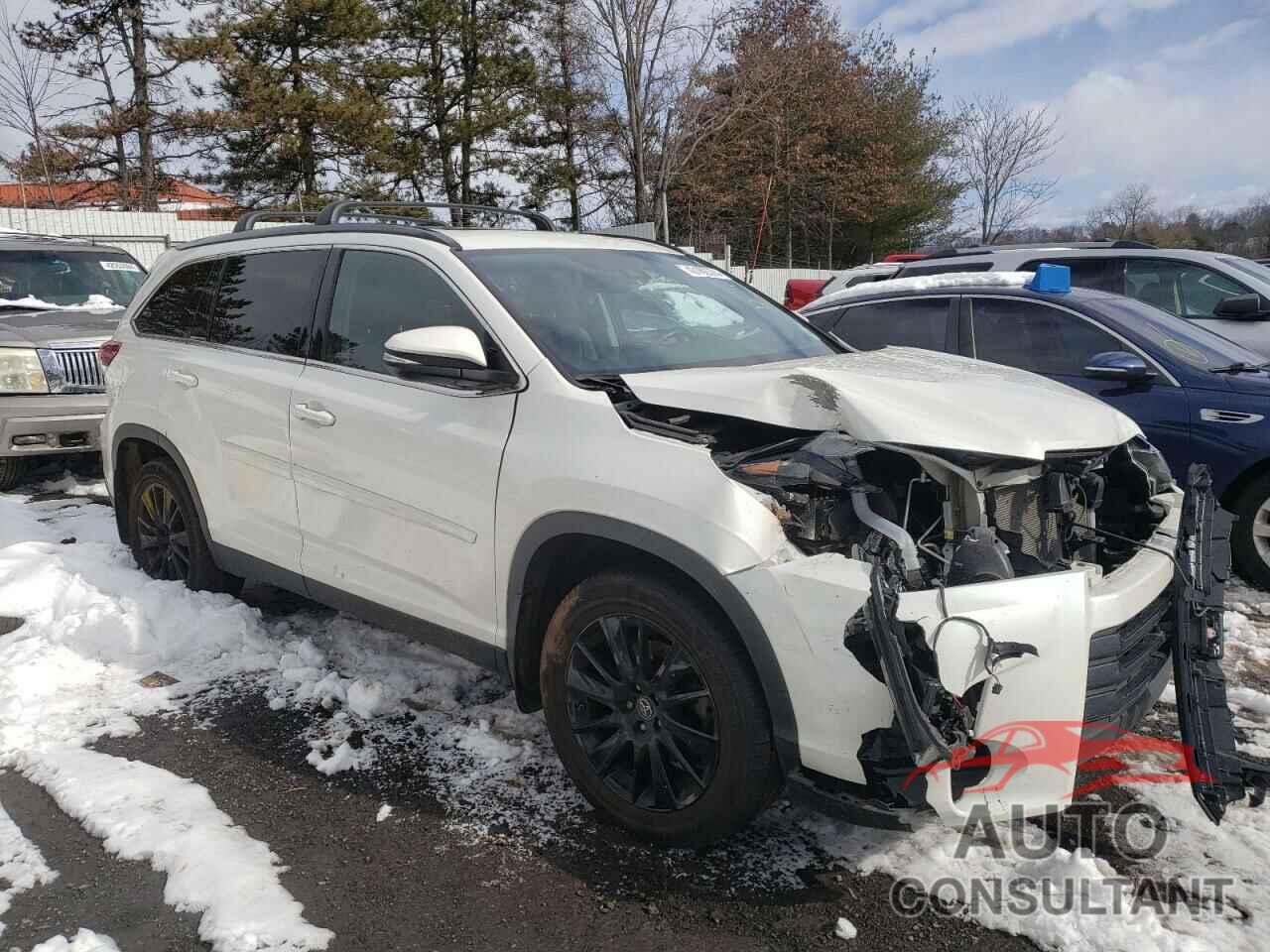 TOYOTA HIGHLANDER 2019 - 5TDJZRFH9KS606876