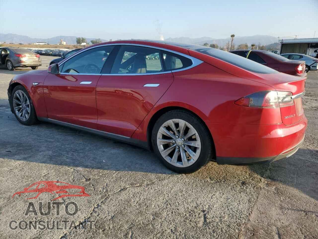 TESLA MODEL S 2016 - 5YJSA1E29GF135625