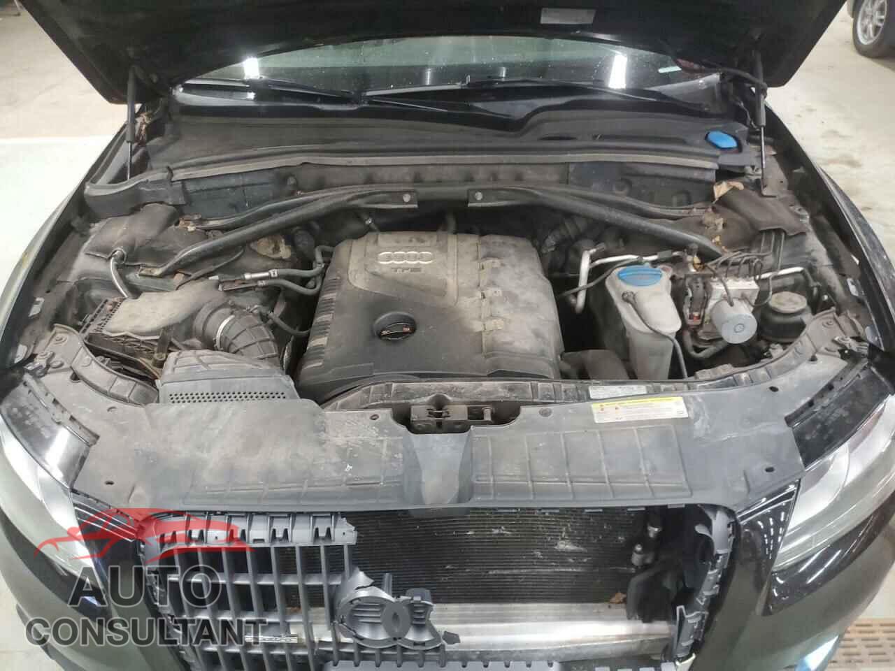 AUDI Q5 2011 - WA1CFAFP0BA031651
