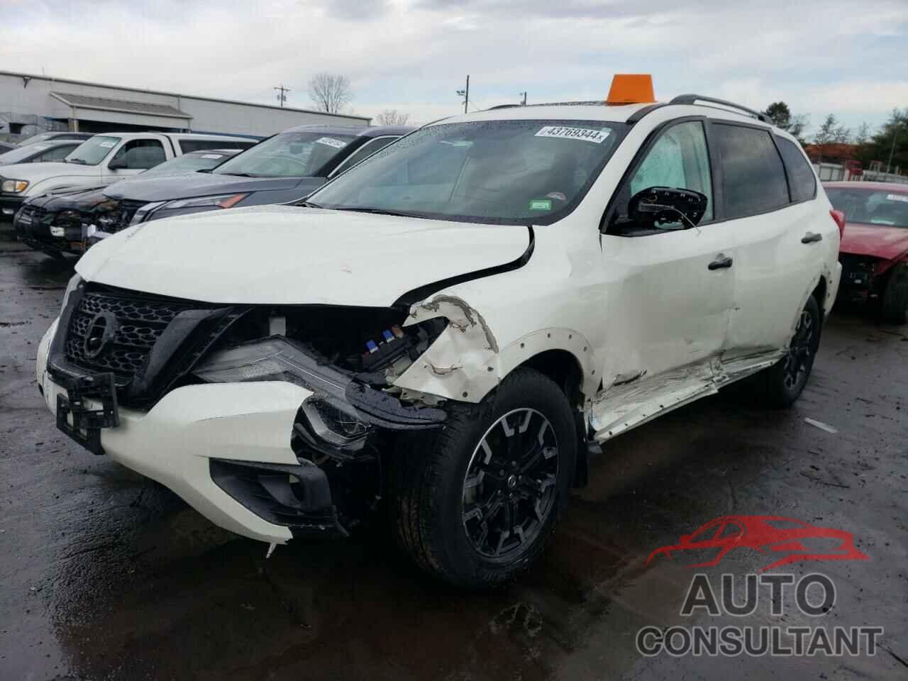 NISSAN PATHFINDER 2019 - 5N1DR2MM8KC622715