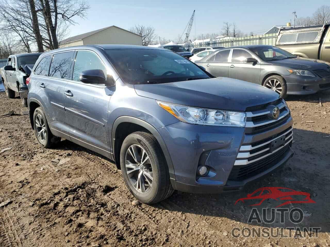 TOYOTA HIGHLANDER 2019 - 5TDBZRFH4KS962012