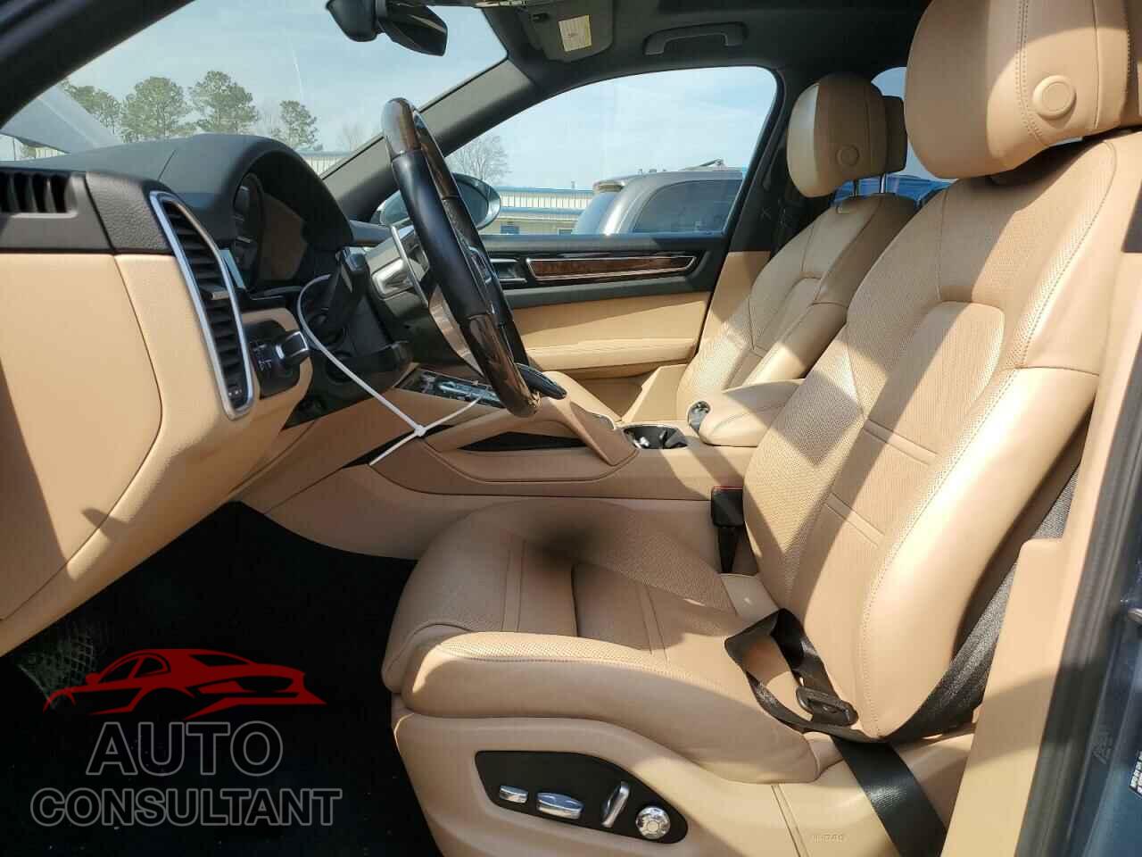PORSCHE CAYENNE 2019 - WP1AA2AY4KDA04113