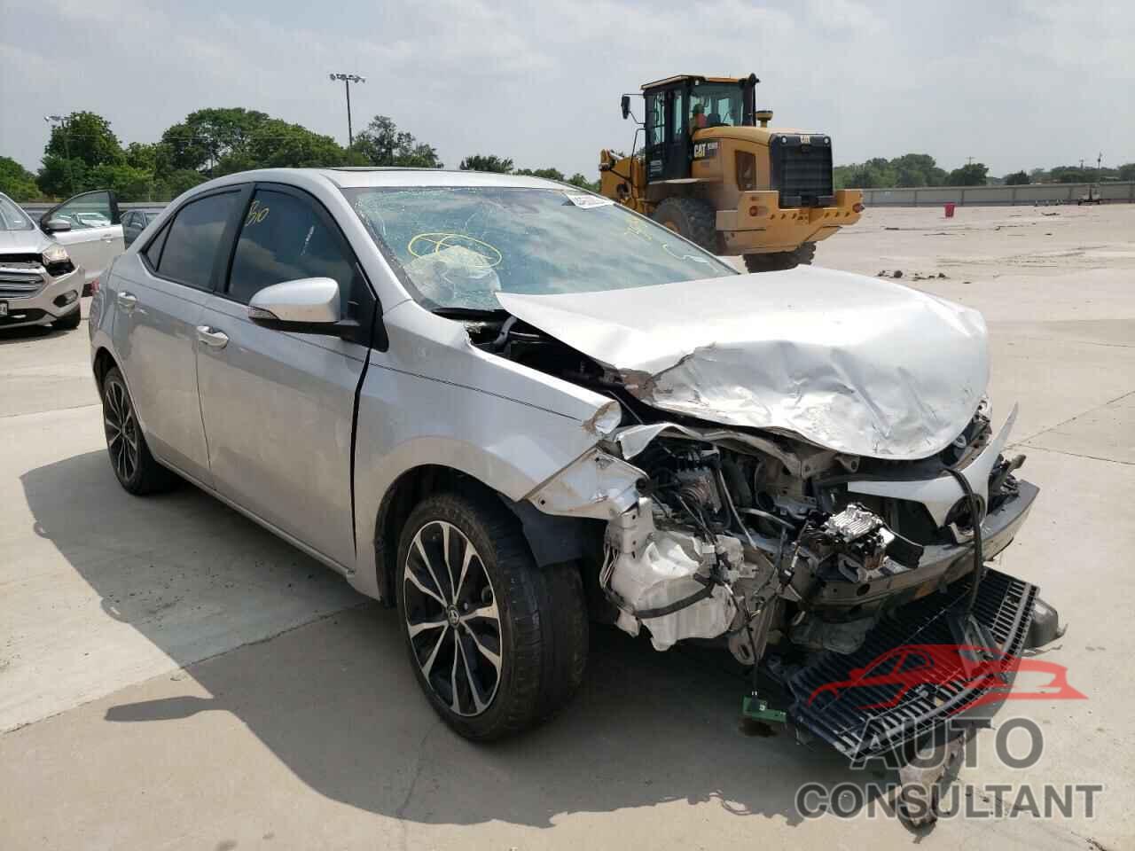 TOYOTA COROLLA 2018 - 5YFBURHE6JP739754