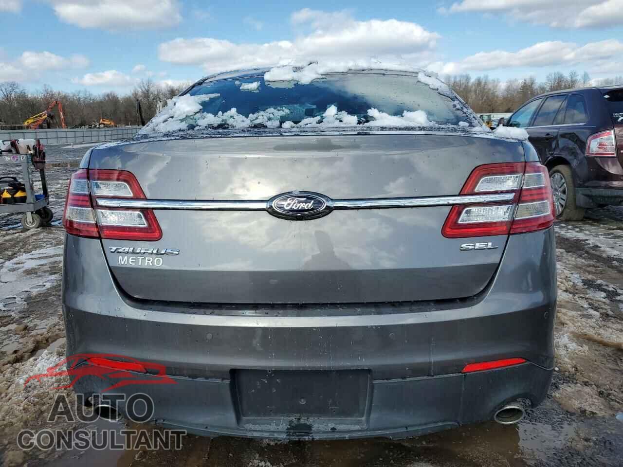 FORD TAURUS 2013 - 1FAHP2E89DG219910