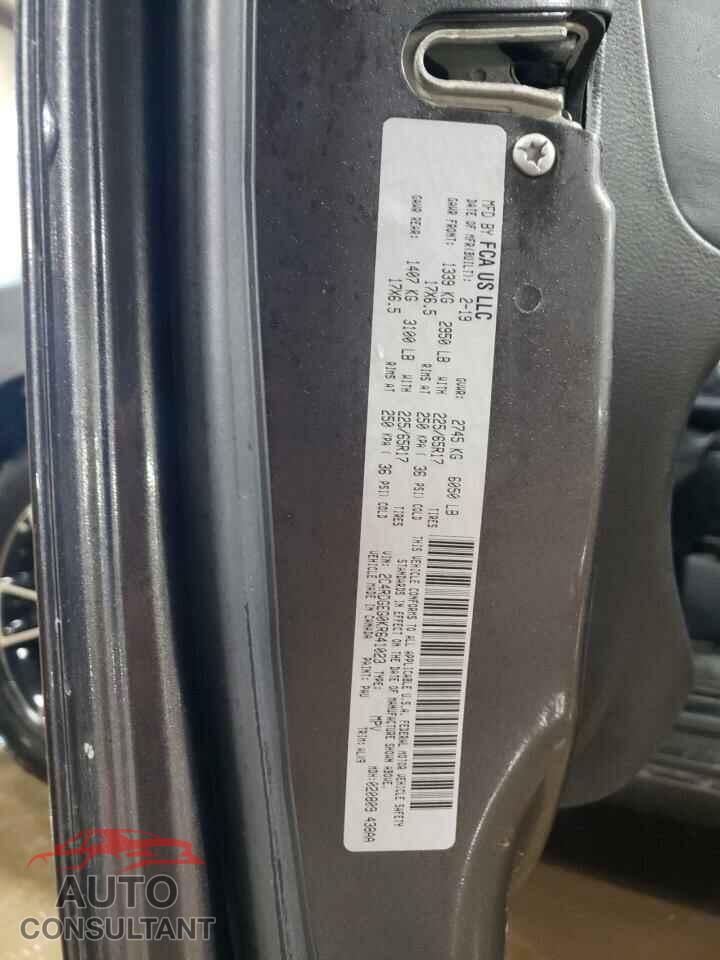 DODGE CARAVAN 2019 - 2C4RDGEG0KR641023