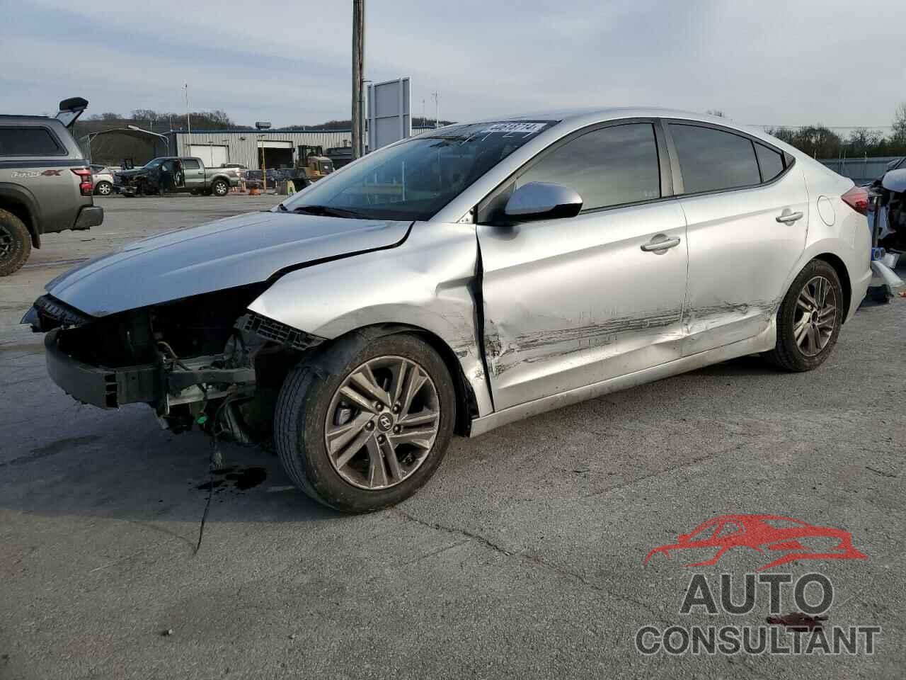 HYUNDAI ELANTRA 2019 - 5NPD84LF7KH411127