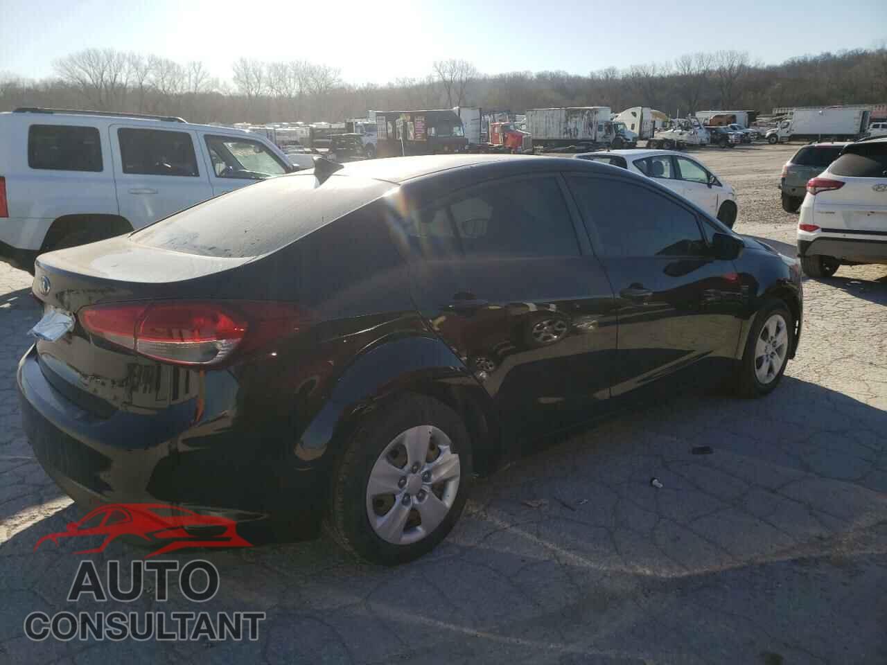 KIA FORTE 2017 - 3KPFK4A70HE090339