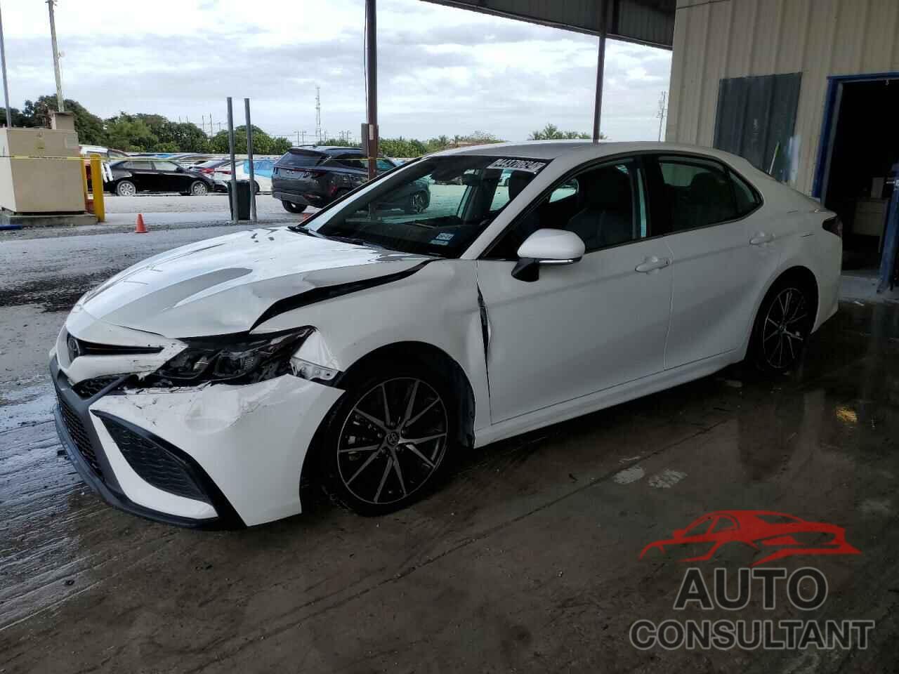 TOYOTA CAMRY 2023 - 4T1G11AK7PU123309