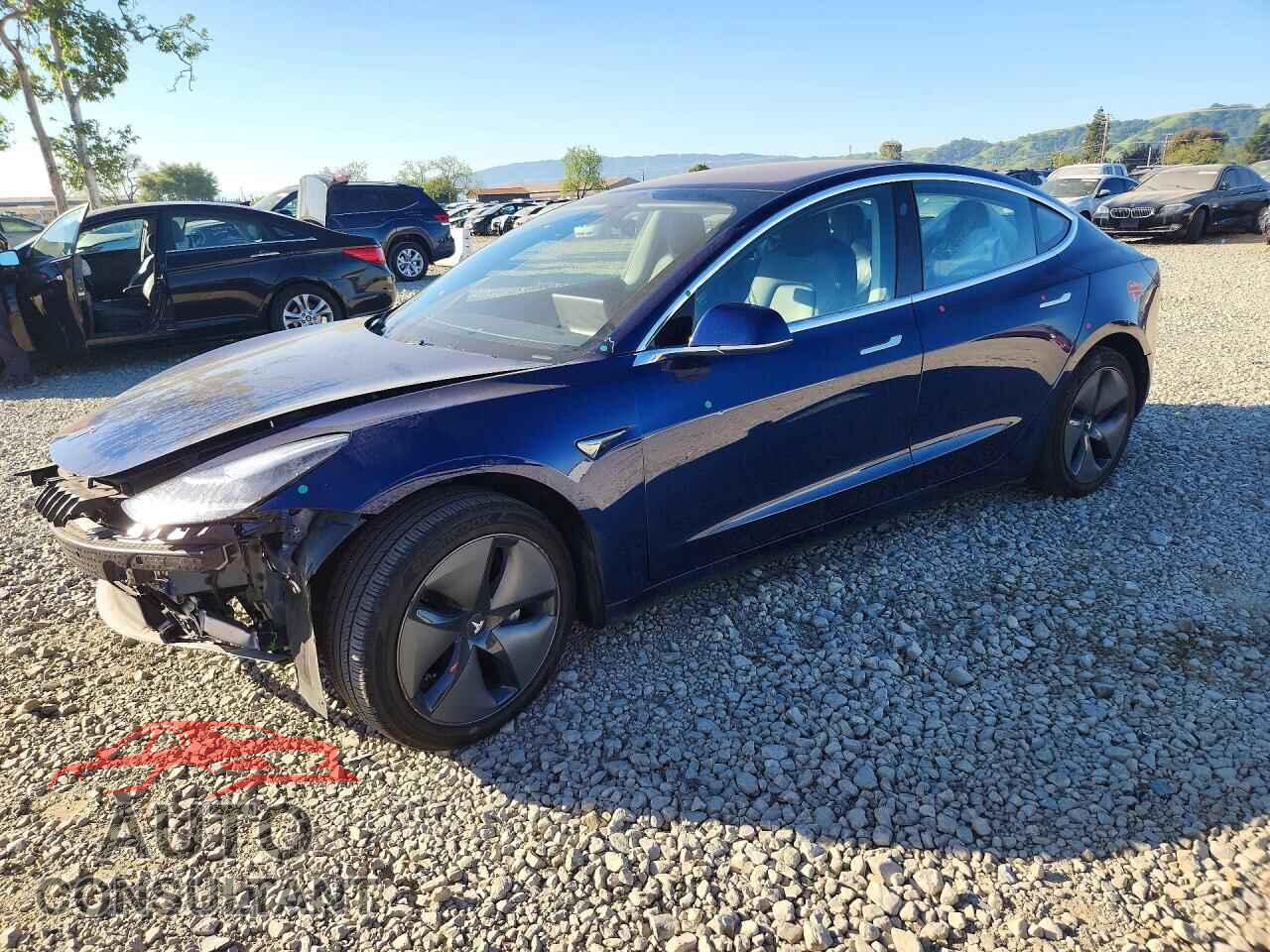 TESLA MODEL 3 2018 - 5YJ3E1EA7JF076663