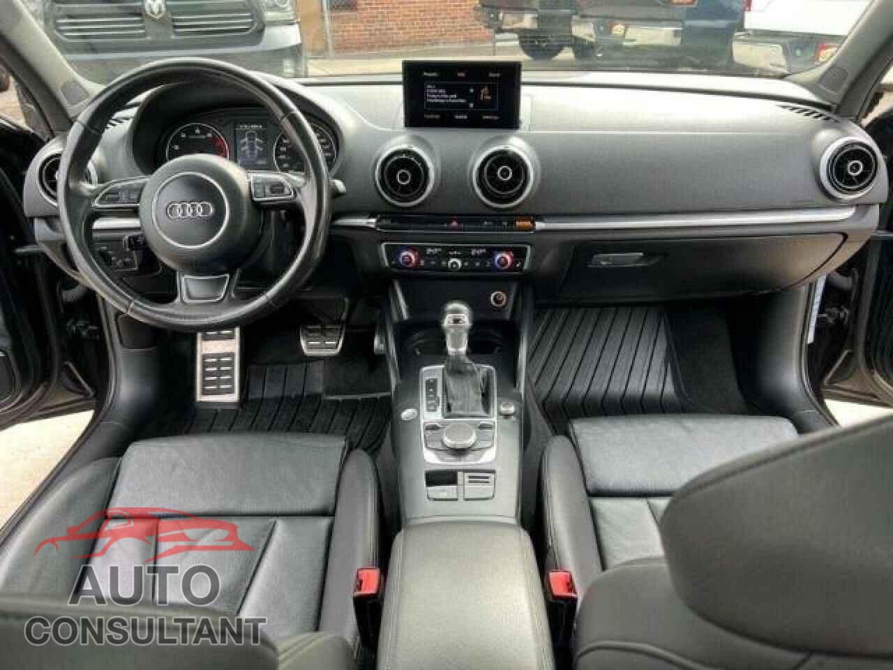 AUDI A3 2015 - WAUCCGFF3F1018159