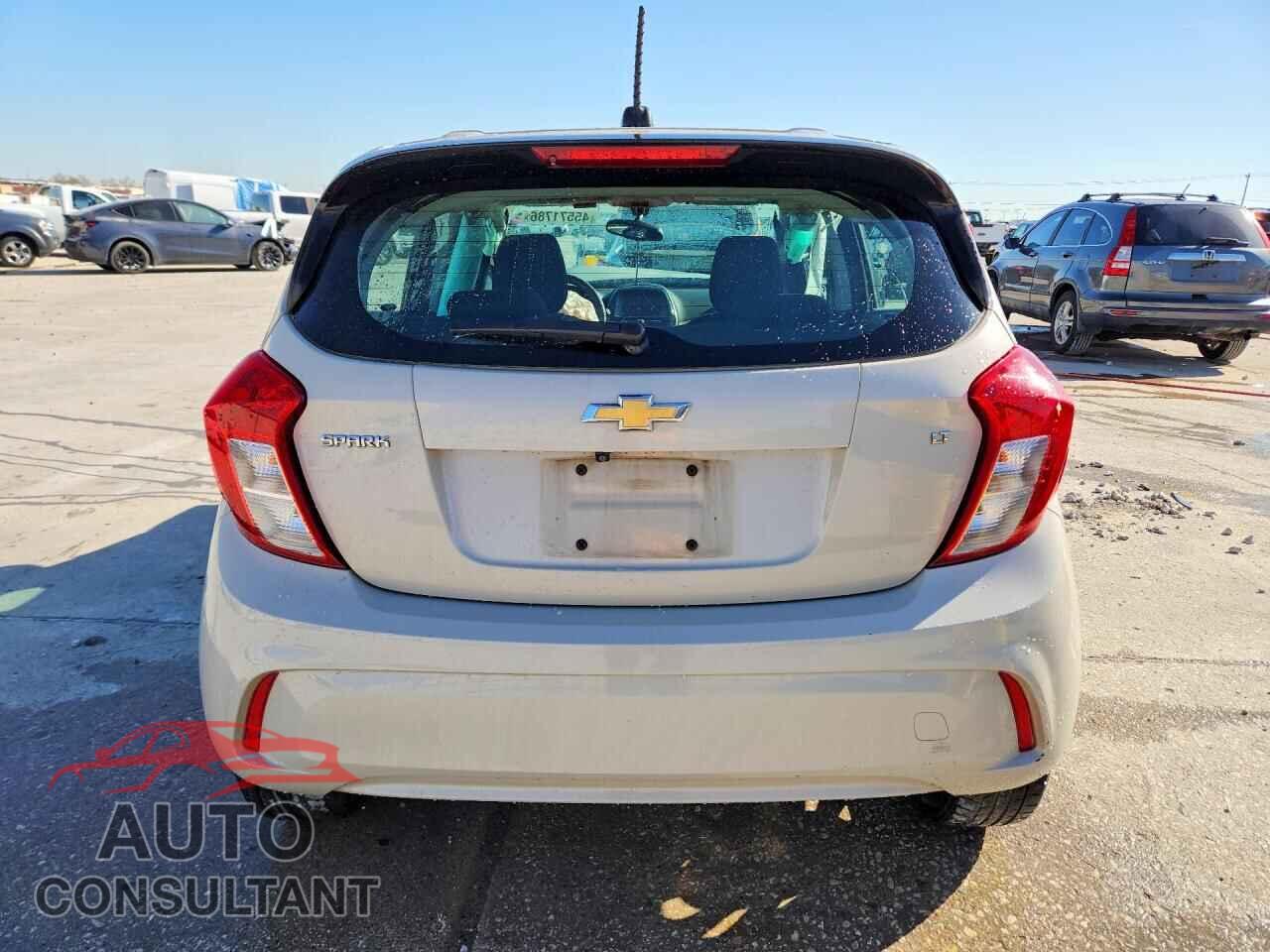 CHEVROLET SPARK 2017 - KL8CD6SAXHC818414