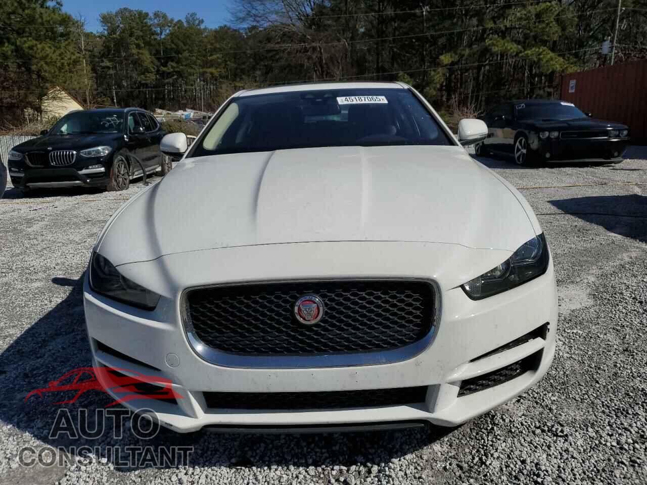 JAGUAR XE 2017 - SAJAR4BG7HA960239