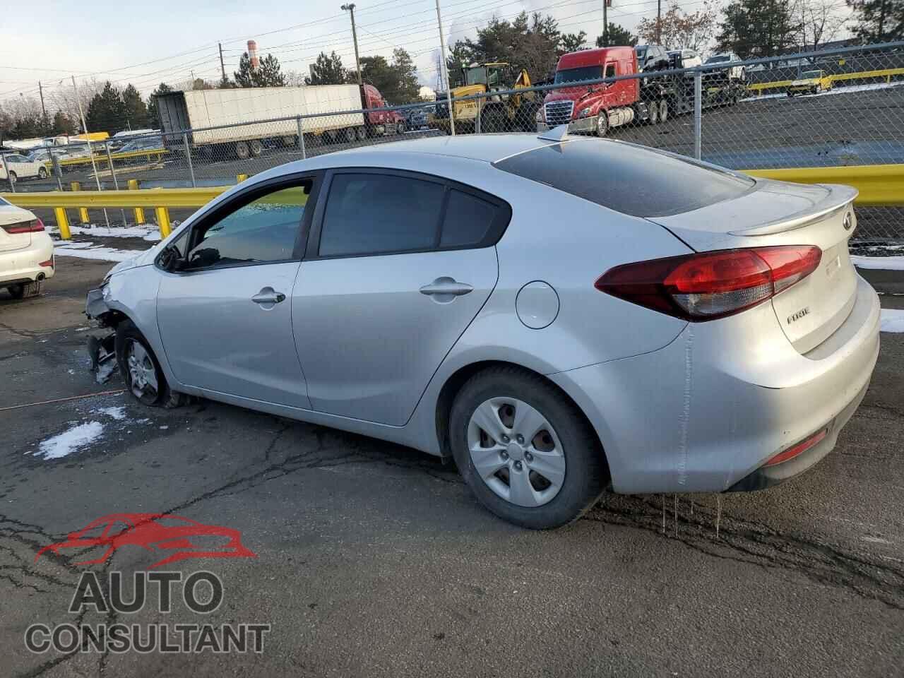 KIA FORTE 2017 - 3KPFK4A70HE017035