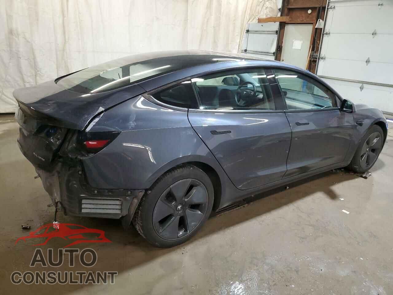 TESLA MODEL 3 2021 - 5YJ3E1EB4MF923846