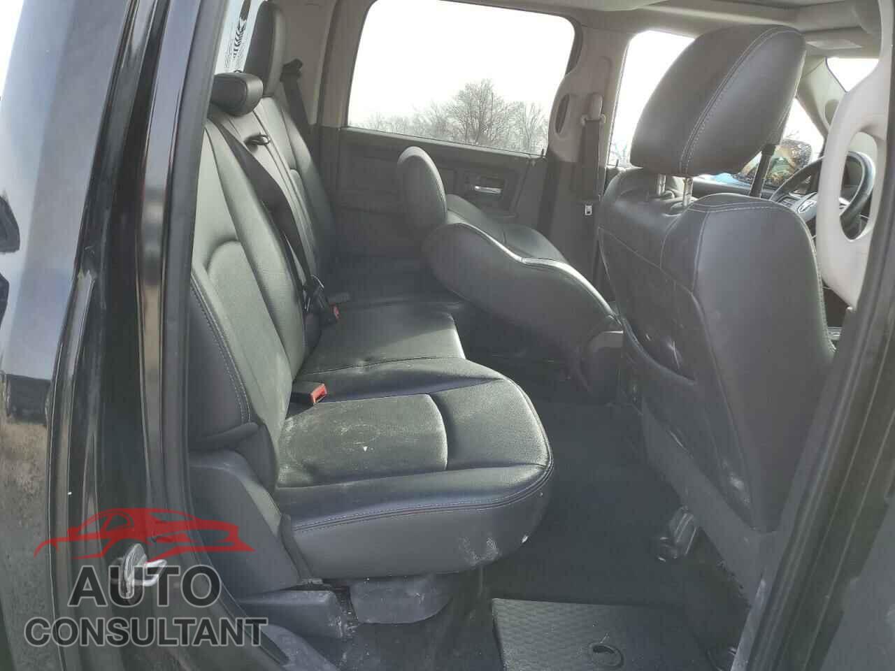 DODGE RAM 1500 2012 - 1C6RD7MT5CS130154