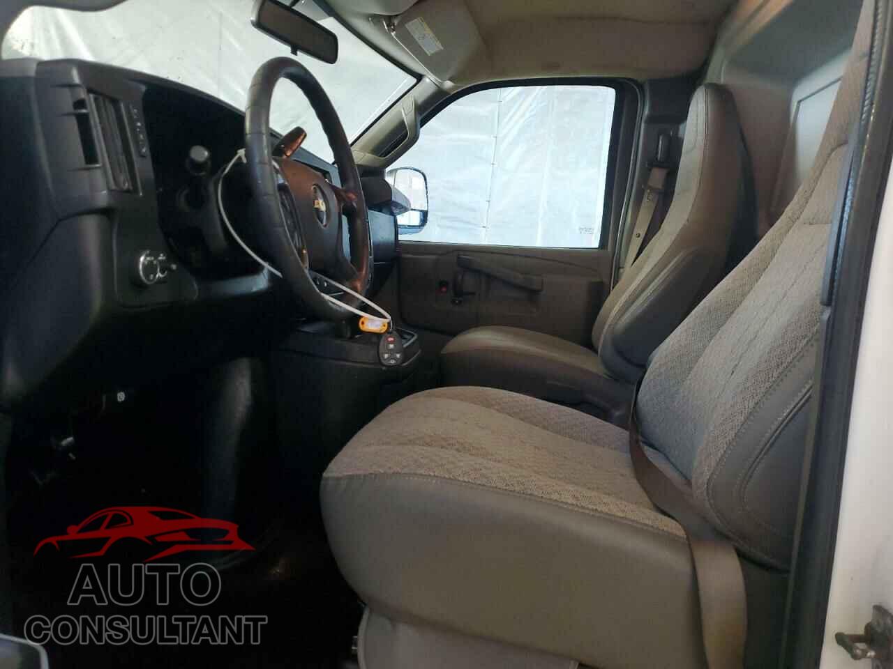 CHEVROLET EXPRESS 2016 - 1GCZGHFF2G1231256