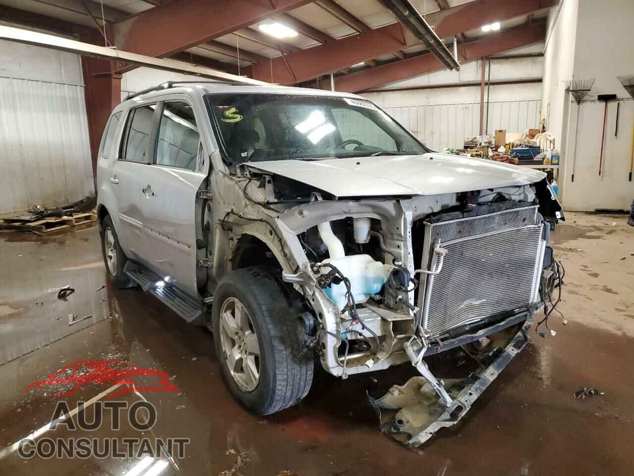 HONDA PILOT 2011 - 5FNYF4H57BB021120