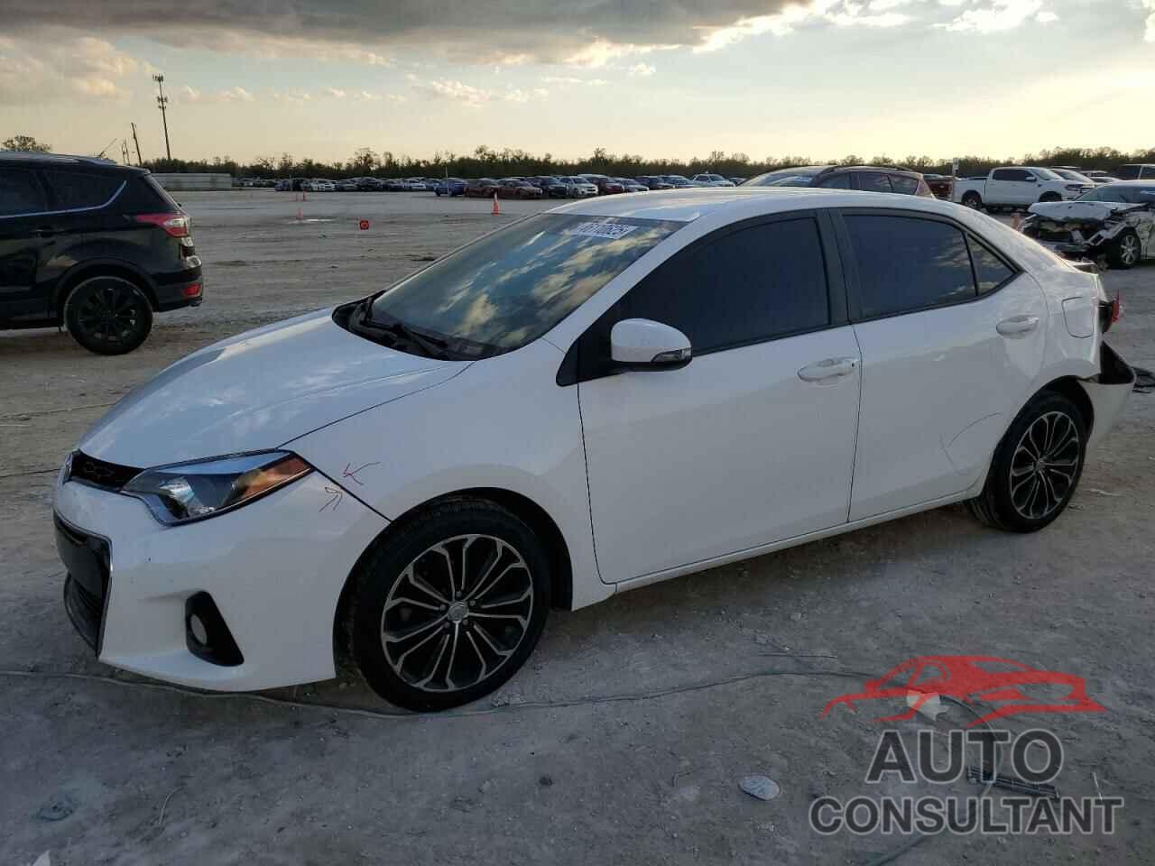 TOYOTA COROLLA 2015 - 2T1BURHE5FC450226