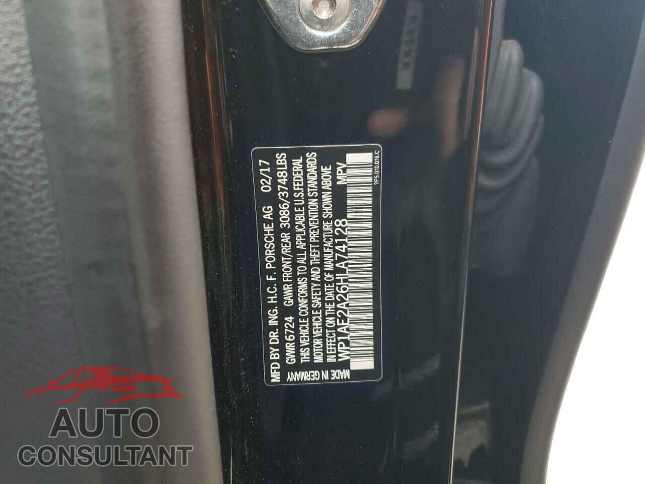 PORSCHE CAYENNE 2017 - WP1AE2A26HLA74128