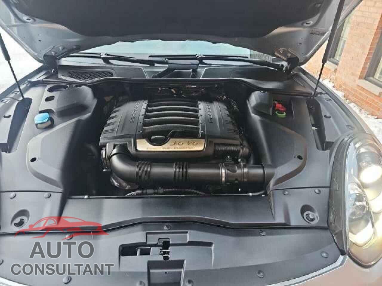 PORSCHE CAYENNE 2017 - WP1AA2A23HKA84570