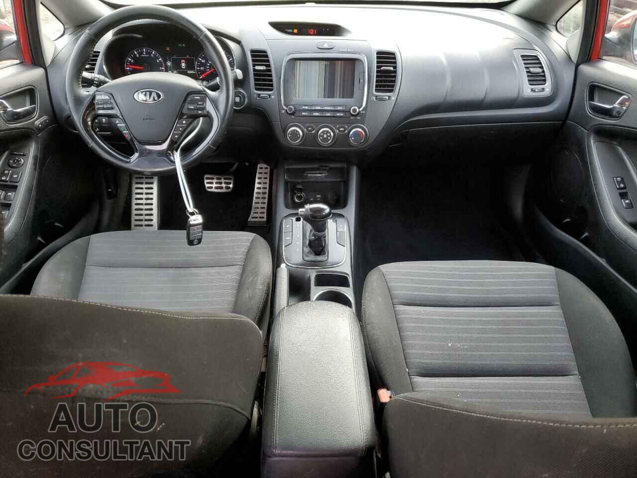 KIA FORTE 2017 - 3KPFL4A71HE108263