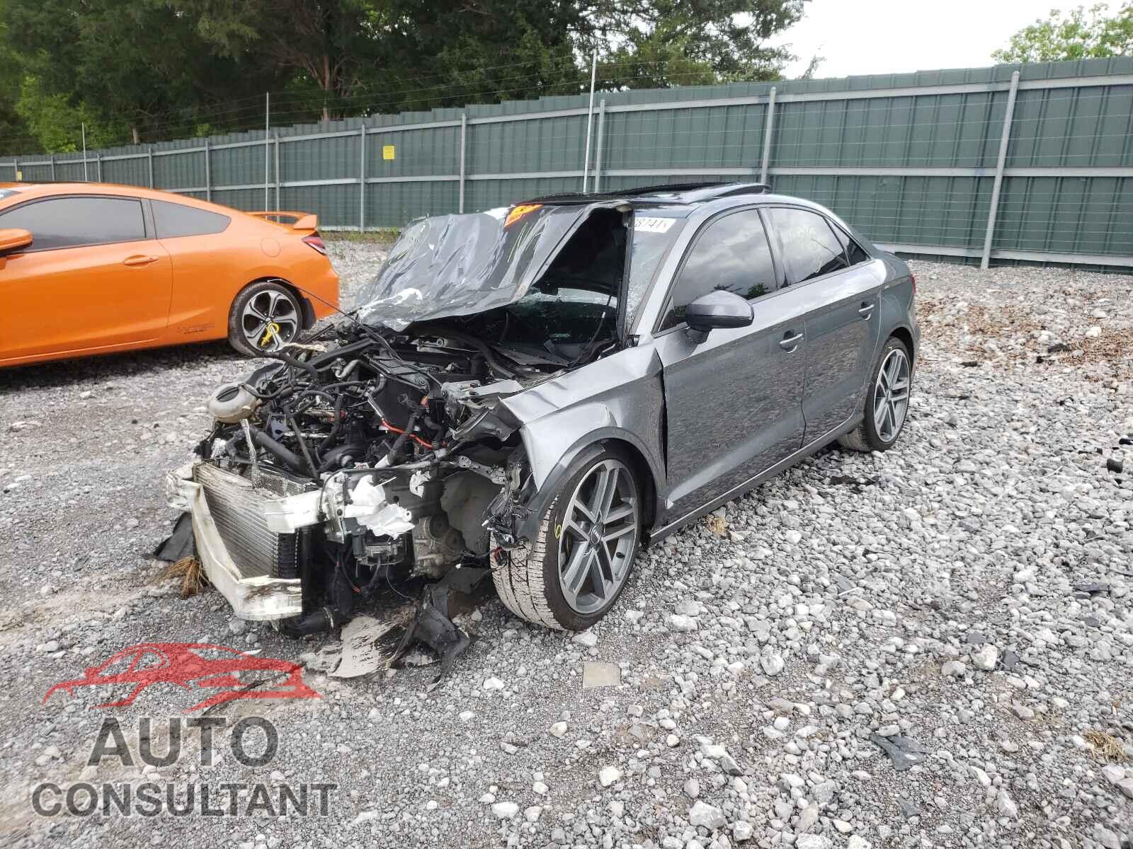 AUDI A3 2017 - WAUAUGFF7H1077111
