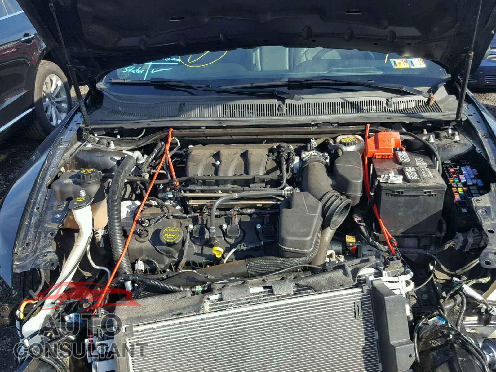 FORD TAURUS 2016 - 1FAHP2E83GG108905