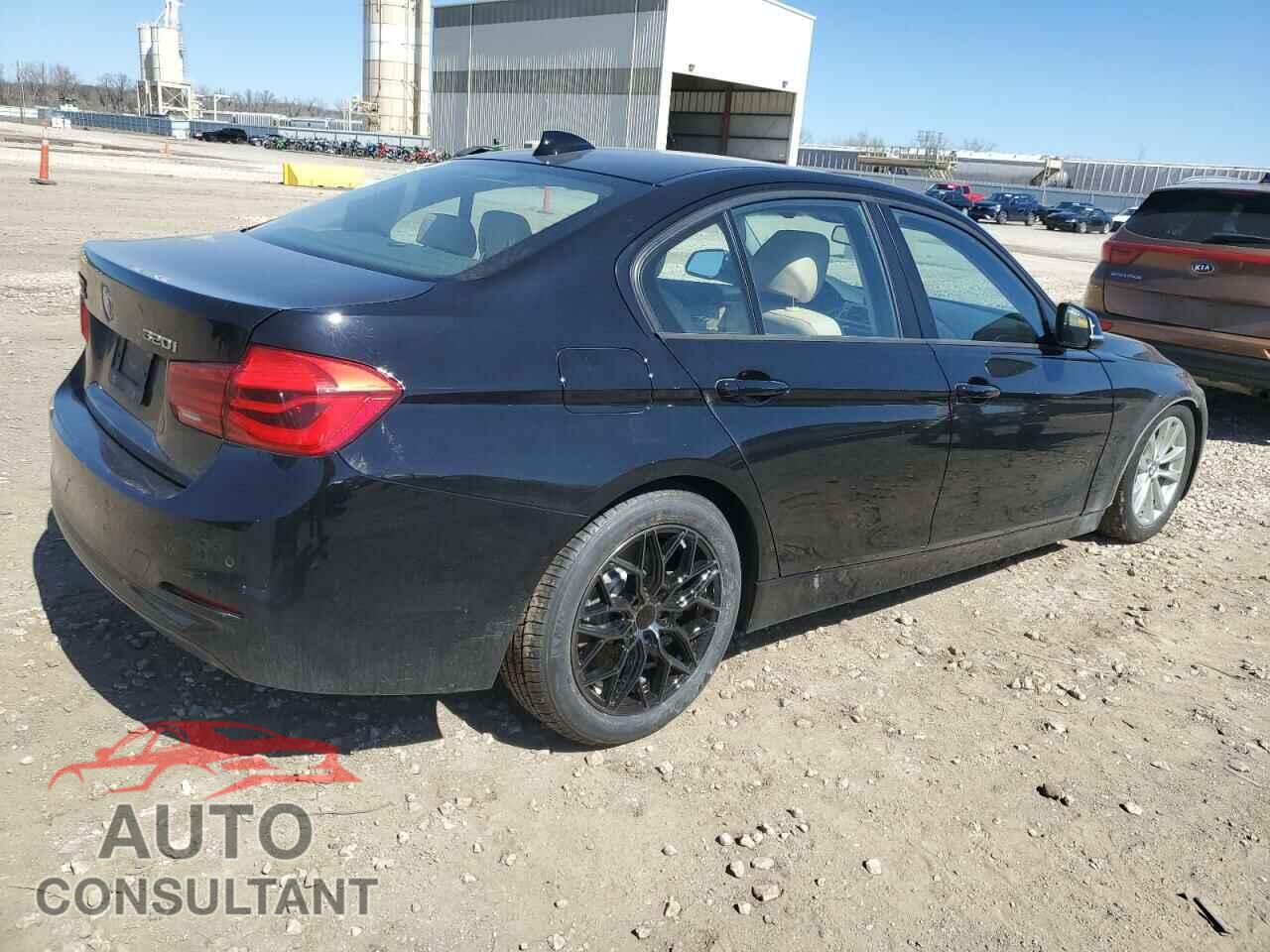BMW 3 SERIES 2018 - WBA8A3C56JA486993