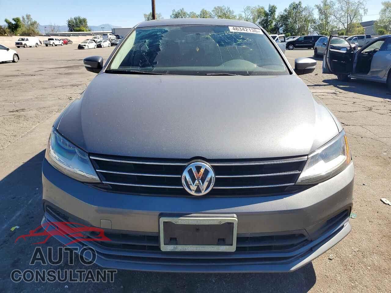 VOLKSWAGEN JETTA 2017 - 3VWDB7AJ9HM406182