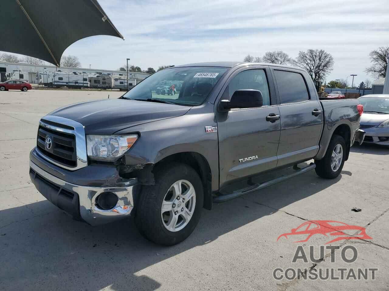 TOYOTA TUNDRA 2011 - 5TFEY5F13BX115424