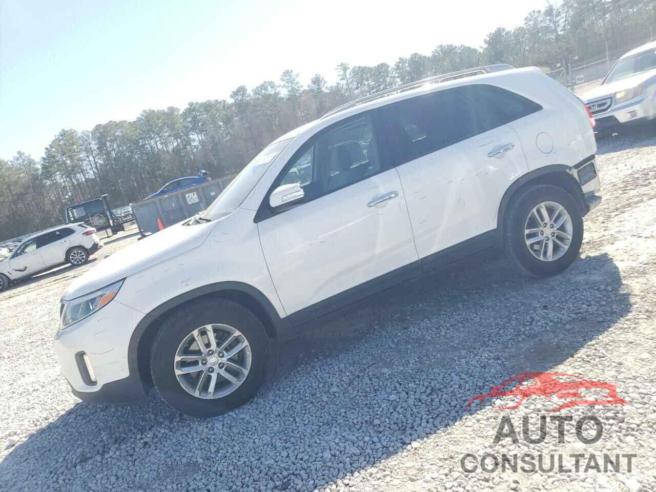 KIA SORENTO 2015 - 5XYKT4A63FG628177