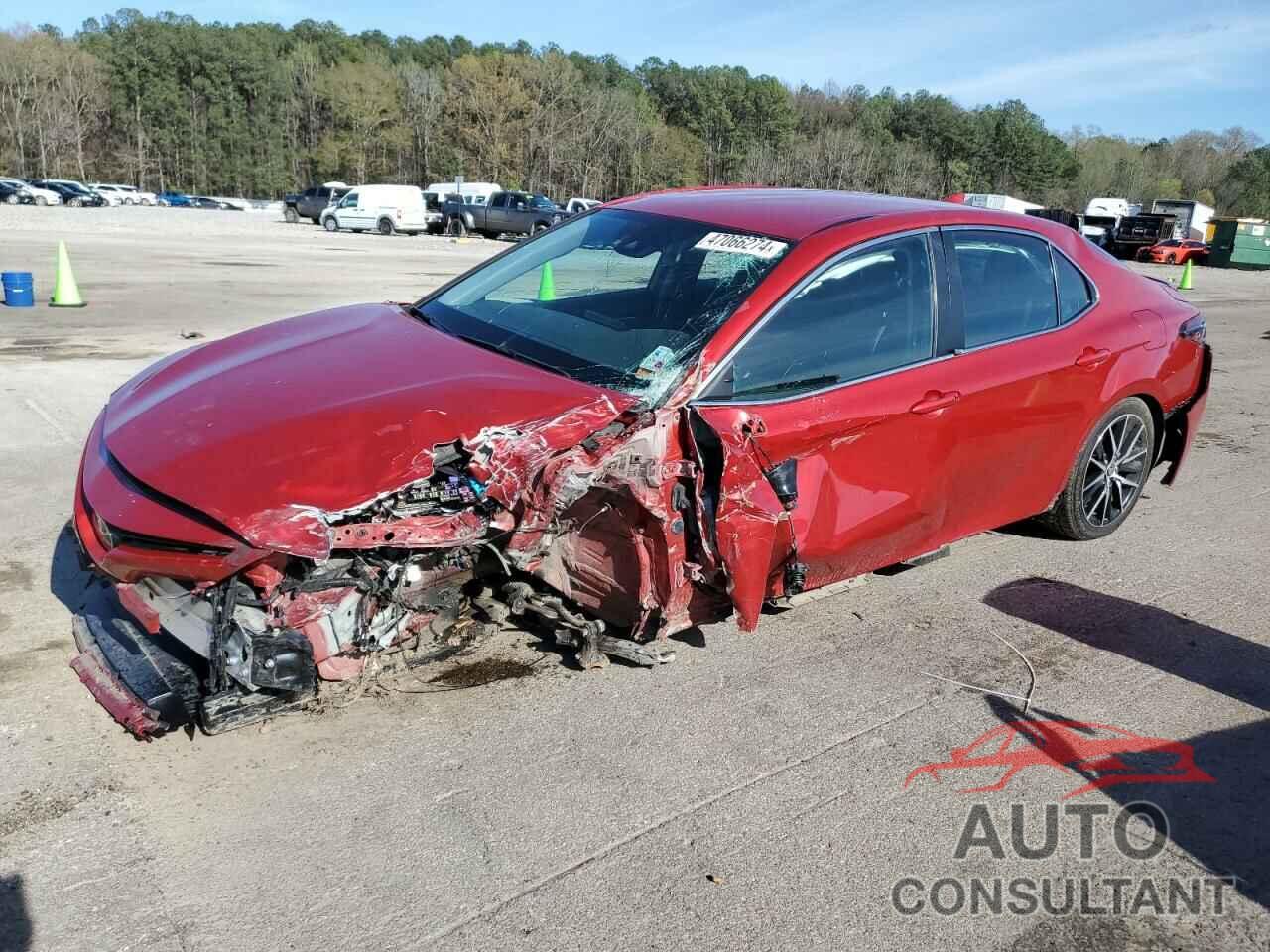 TOYOTA CAMRY 2021 - 4T1G11AK6MU451428