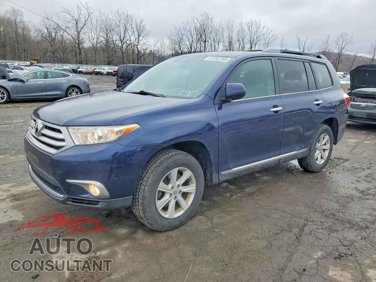 TOYOTA HIGHLANDER 2012 - 5TDBK3EH5CS151629