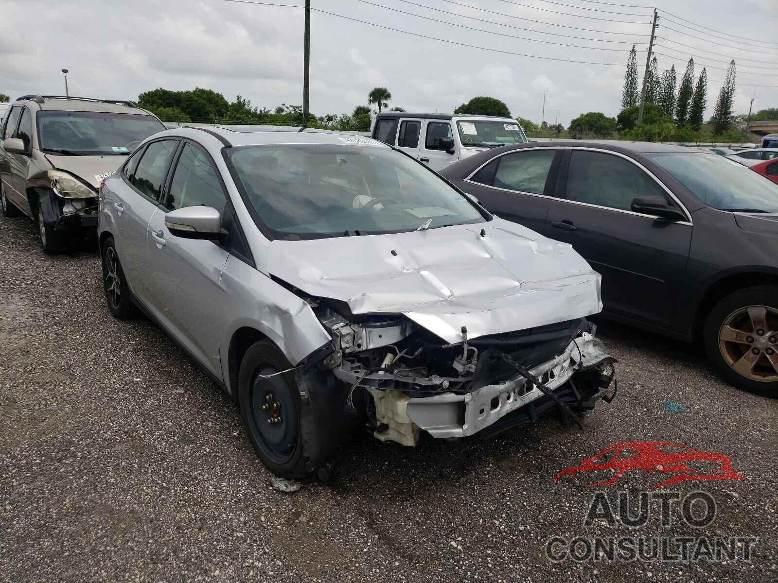 FORD FOCUS 2017 - 1FADP3H27HL331243