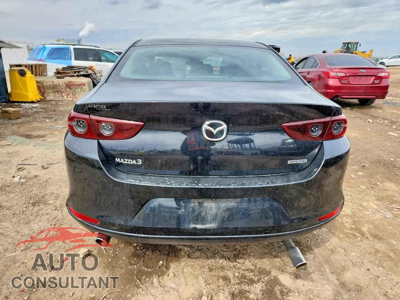 MAZDA 3 2021 - JM1BPAA7XM1333232
