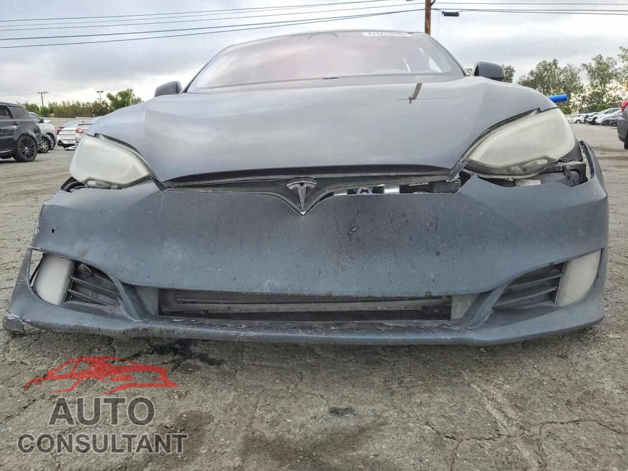 TESLA MODEL S 2017 - 5YJSA1E1XHF201169