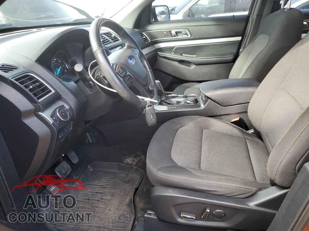 FORD EXPLORER 2017 - 1FM5K8D83HGB71192