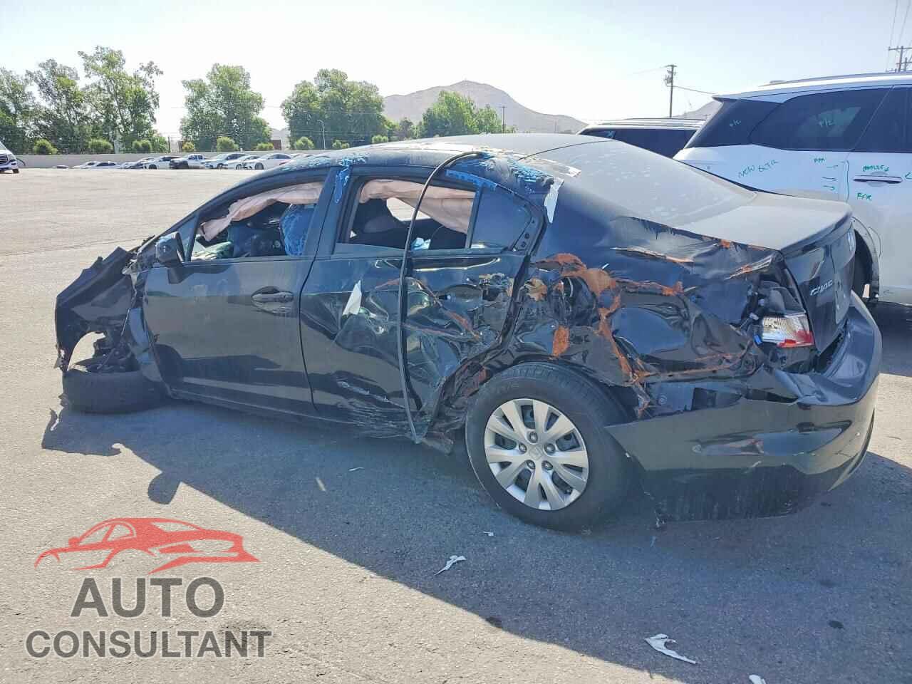 HONDA CIVIC 2012 - 2HGFB2F57CH323840