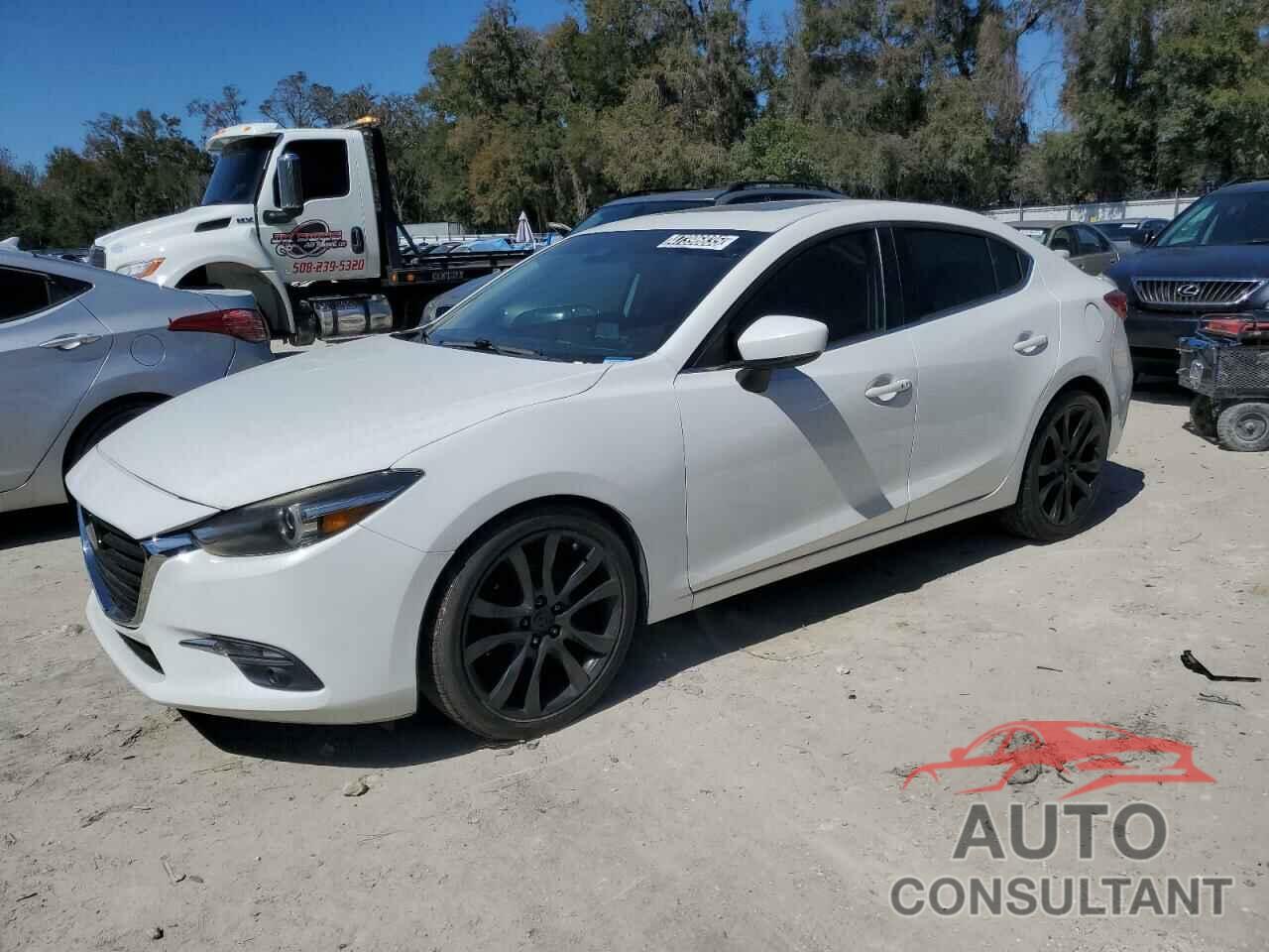 MAZDA 3 2017 - JM1BN1W35H1132811