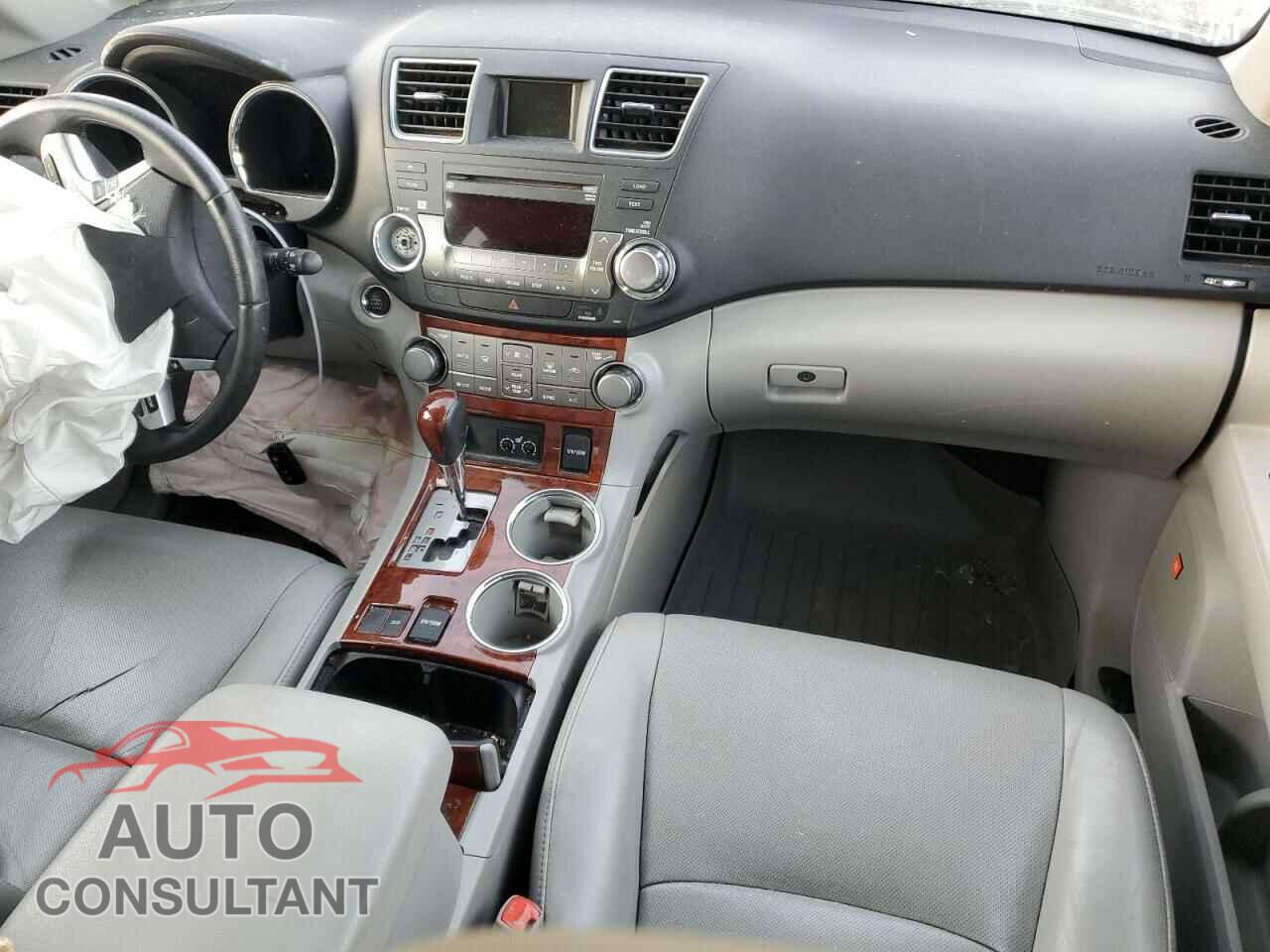 TOYOTA HIGHLANDER 2011 - 5TDYK3EH5BS034948