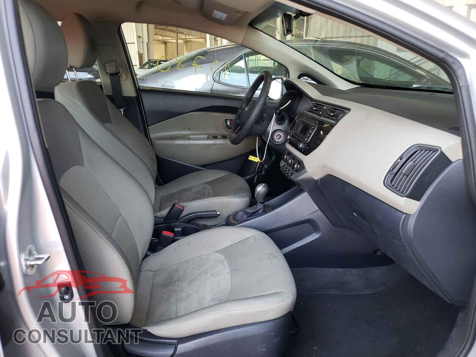 KIA RIO 2016 - KNADM5A39G6675457