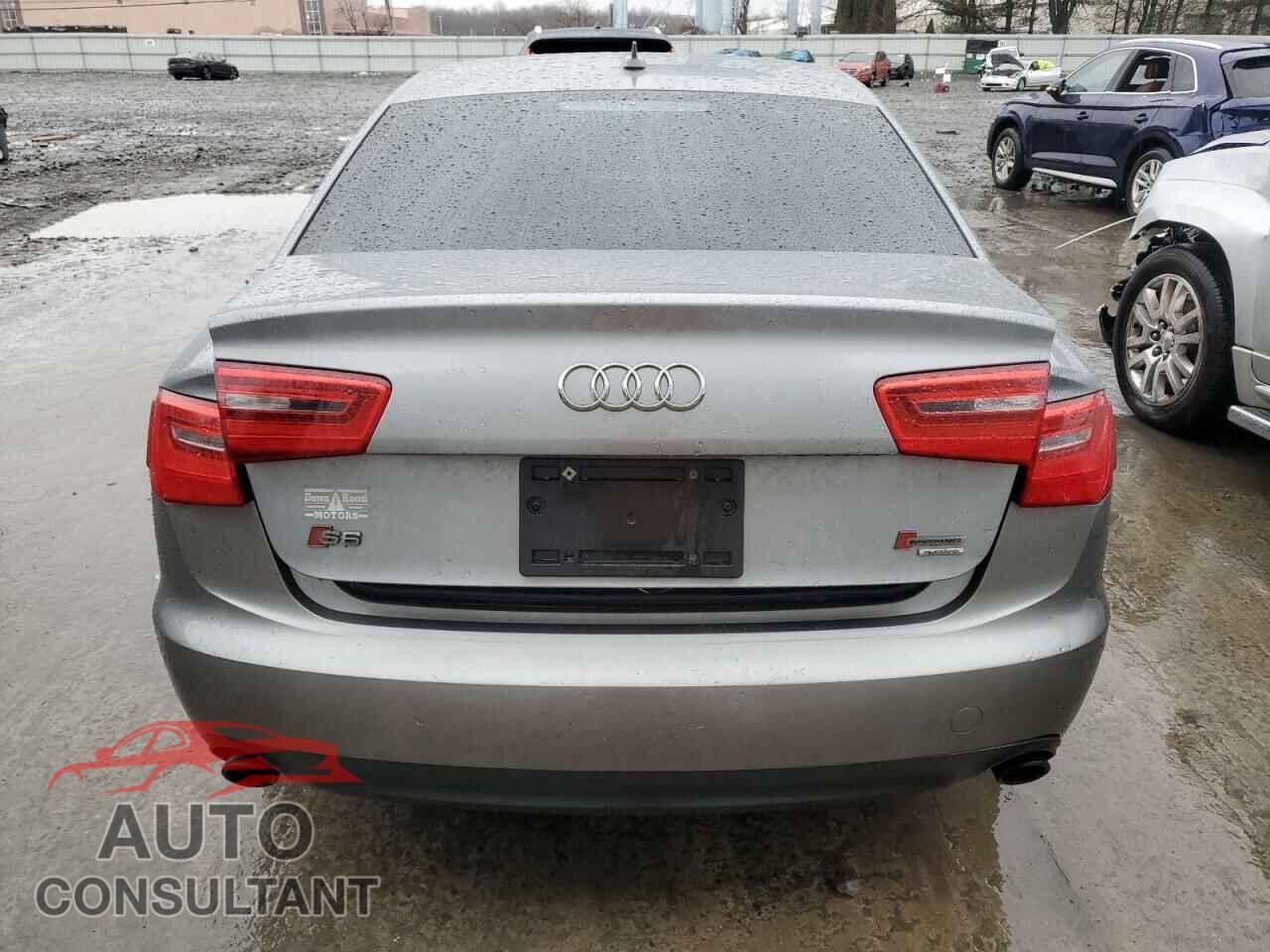 AUDI A6 2012 - WAUFGAFC9CN140033
