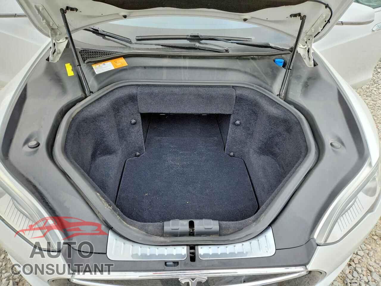TESLA MODEL S 2013 - 5YJSA1DP0DFP04662
