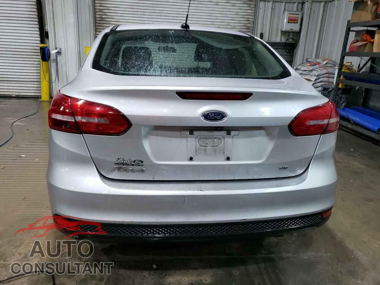 FORD FOCUS 2017 - 1FADP3F25HL232584