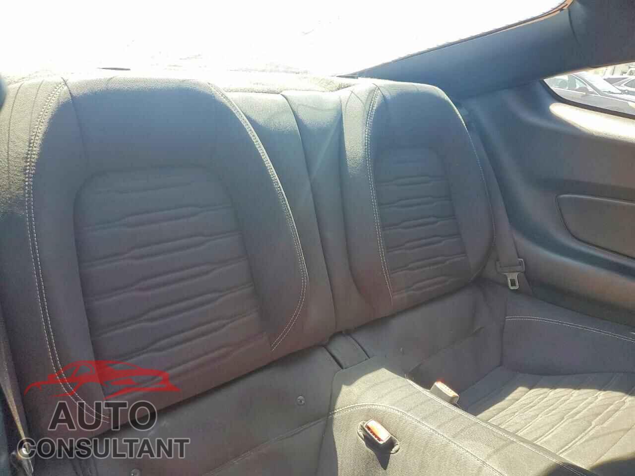 FORD MUSTANG 2016 - 1FA6P8TH4G5289540