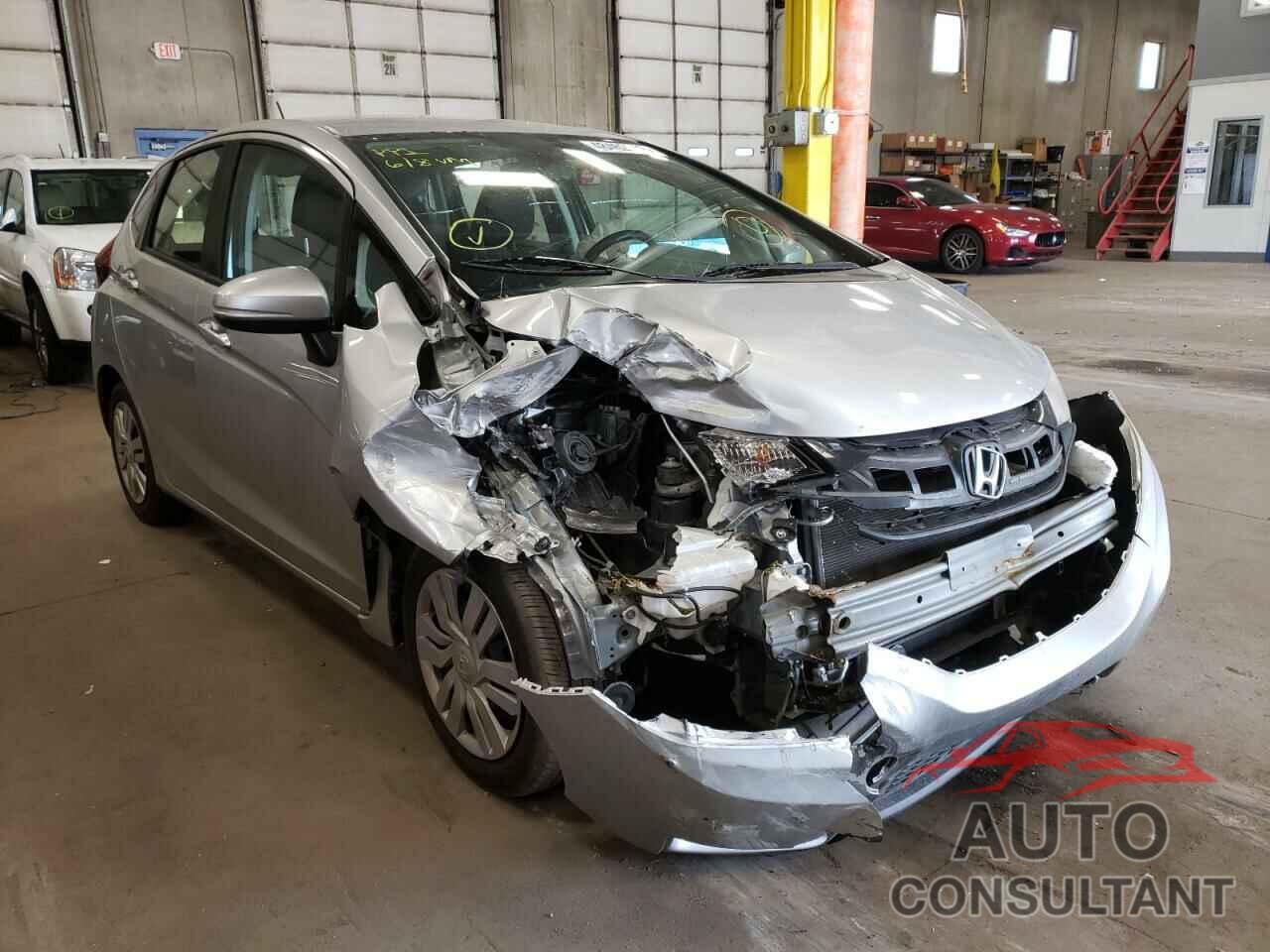 HONDA FIT 2016 - JHMGK5H5XGX045081