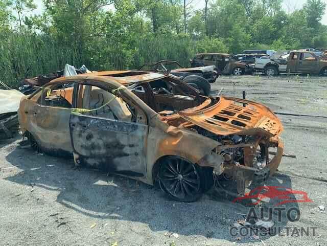 TOYOTA COROLLA 2016 - 5YFBURHE1GP470622