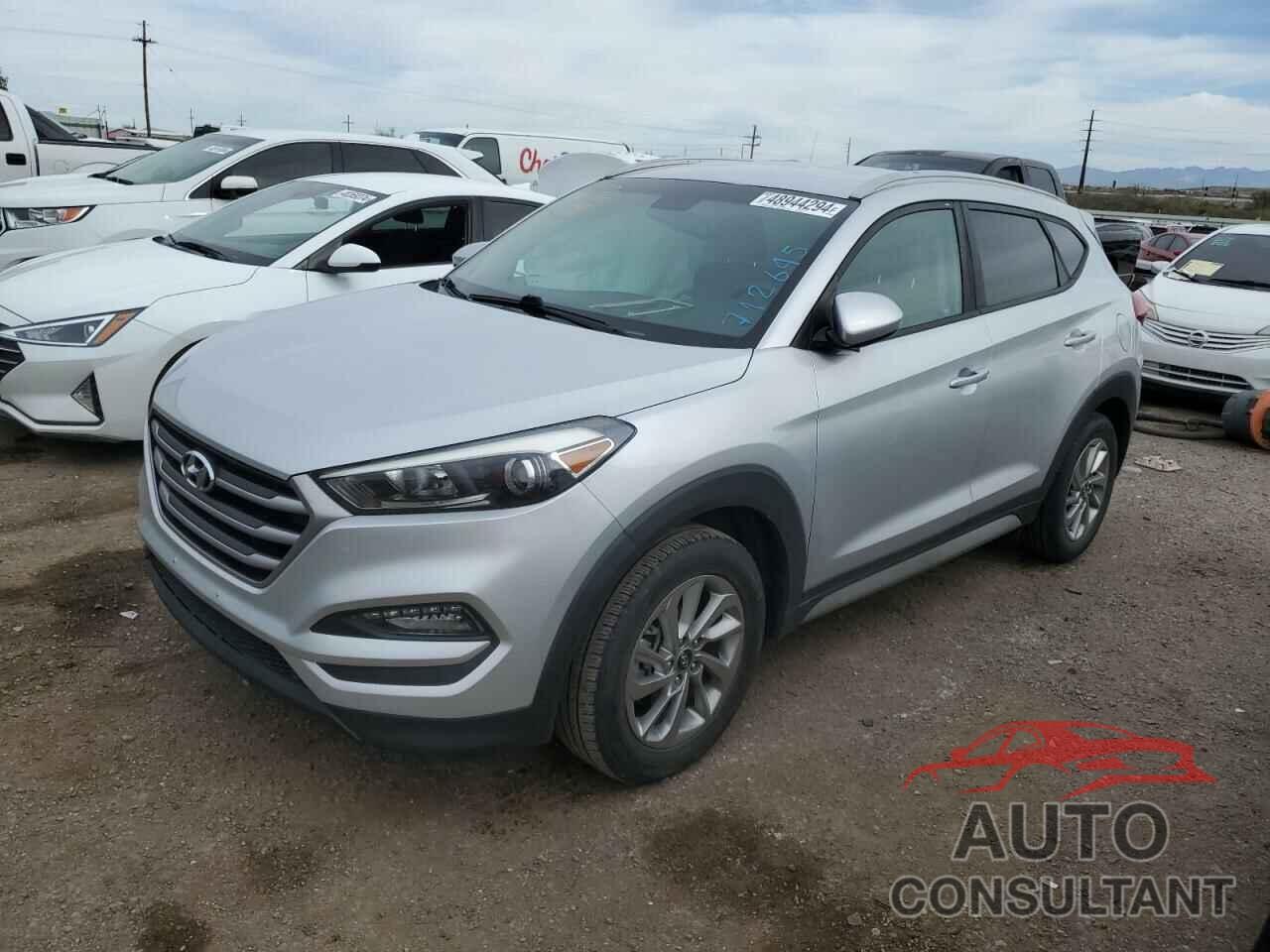 HYUNDAI TUCSON 2018 - KM8J33A44JU712645