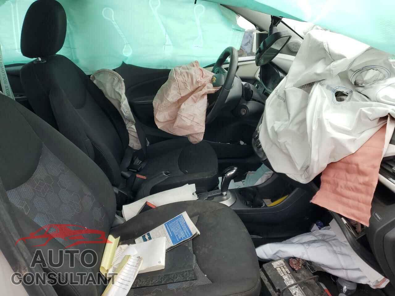 CHEVROLET SPARK 2017 - KL8CD6SA2HC753056